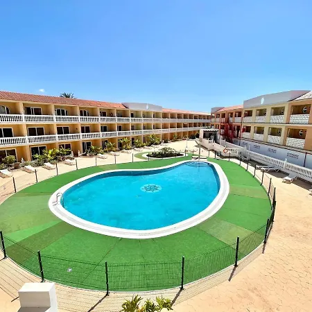 شقة Studio From 5 Minutes Walk To The Beach, Wifi And Pool In Tenerife South طوستا ديل سيلونثيو