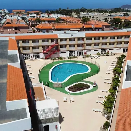 Studio From 5 Minutes Walk To The Beach, Wifi And Pool In Tenerife South Costa del Silencio