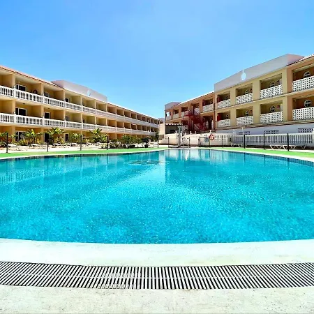 Studio From 5 Minutes Walk To The Beach, Wifi And Pool In Tenerife South *