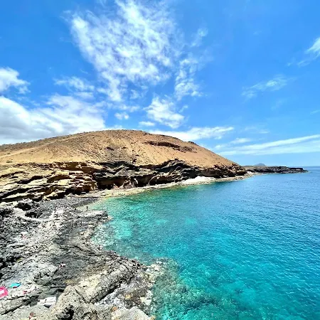 Studio From 5 Minutes Walk To The Beach, Wifi And Pool In Tenerife South Lejlighed Costa del Silencio